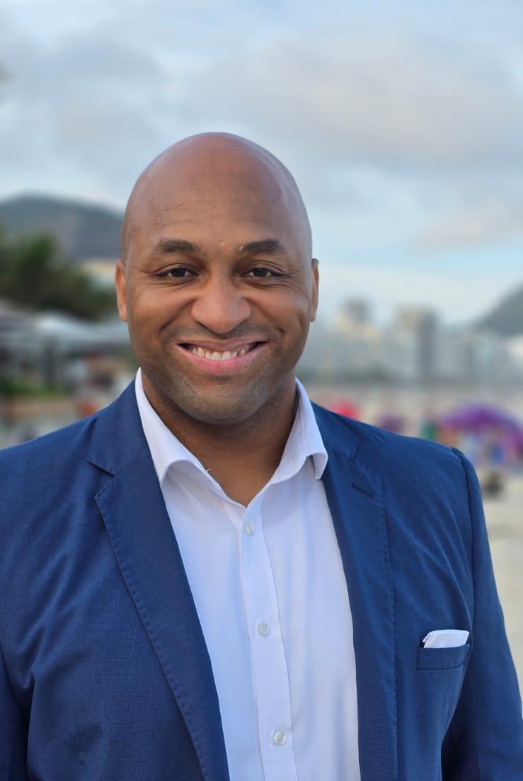 Marc Smith, Professional English Coach